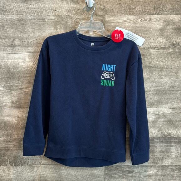 GAP Other - GAP Kids NWT Shirt warm in 100% Polyester, Flame resistant.